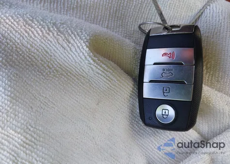 2017 Kia Sorento 3.3L Ex z USA, uszkodzony, nr VIN 5XYPH4A5XHG320375